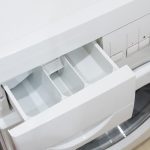 Kā noņemt pelējumu veļas mašīnas paplātē: vienkāršs līdzeklis no virtuves tiks galā minūtes laikā Kā noņemt pelējumu veļas mašīnas paplātē: vienkāršs līdzeklis no virtuves