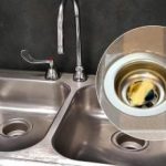 Pieredzējuši santehniķi klusē par triku: rūsas pazudīs ar vienu līdzekli. Pieredzējuši santehniķi klusē par triku: rūsas pazudīs ar vienu līdzekli.